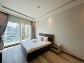 ModernLux - Brand New Modern 1BR Apartment with Lake View, JLT close to Metro